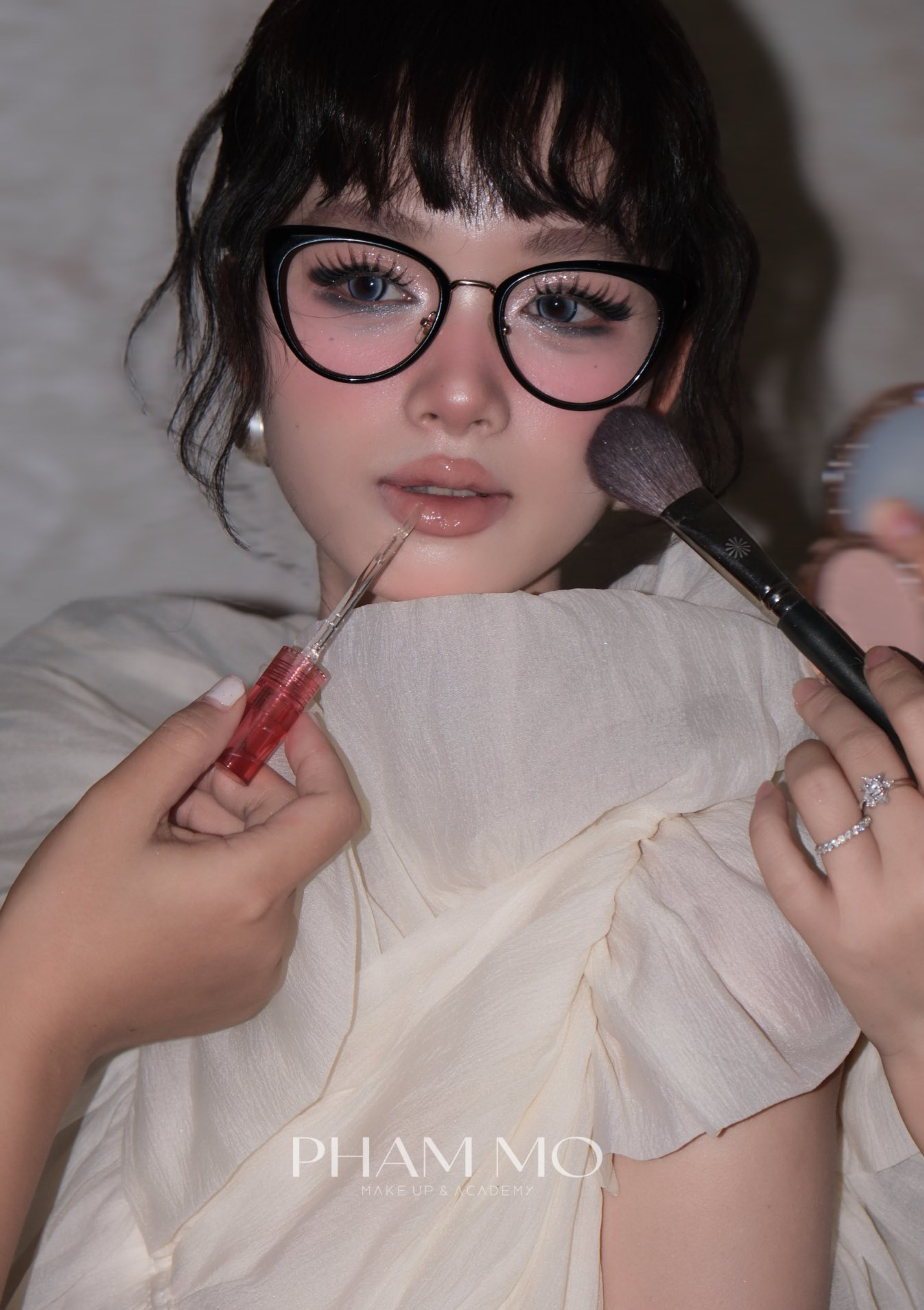 Bộ ảnh sự kiện. — hình 6.